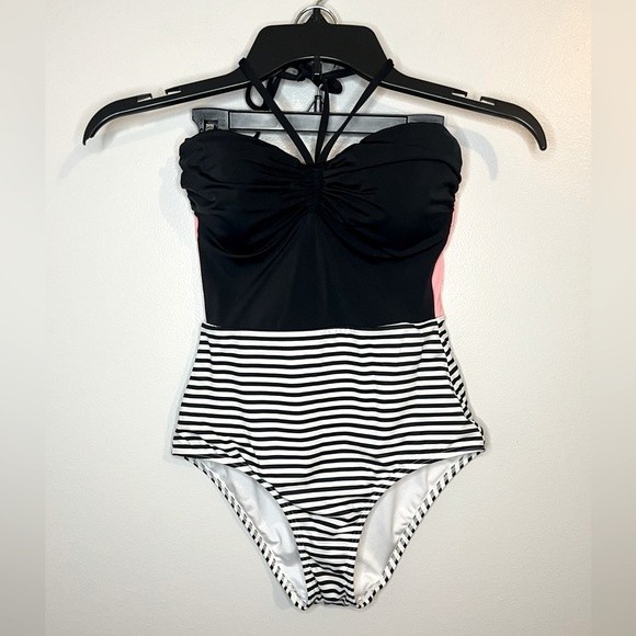 Victoria’s Secret Colorblock Halter One-Piece Swimsuit Size Small - Picture 2 of 7